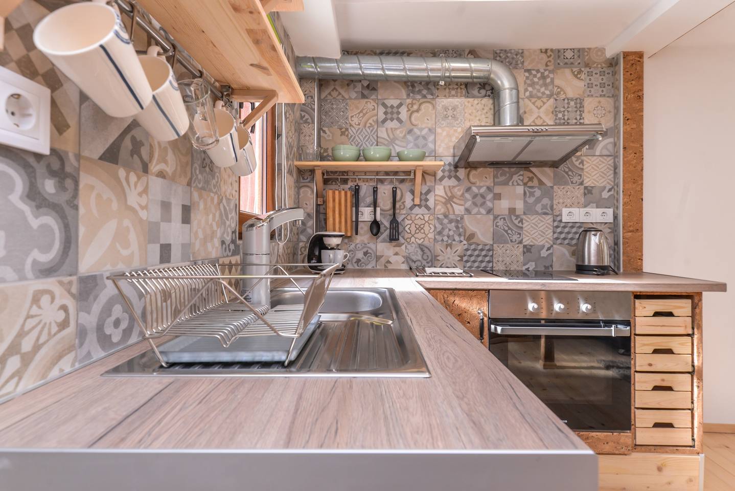NEW Serdika Apartment | 2-BDR Artistic Maisonette Flataway