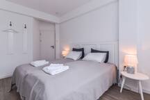 66 Apartment - Stylish Two Bedroom in Lozenets 22 FlatAway