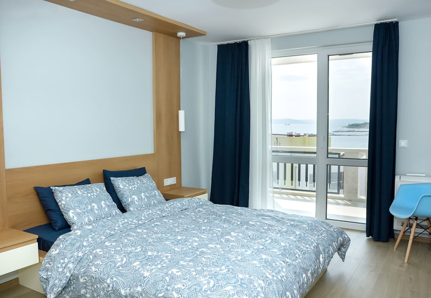 White Lagoon - Luxurious 1BD Flat near Kavarna Flataway