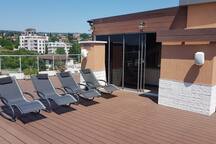 Under the Stars - Lux. Penthouse w/ POOL + Terrace 74 FlatAway