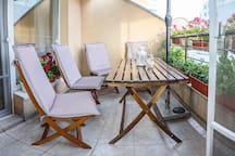 Private 2-BDR Apt. + Parking near Lazur Stadium 0 FlatAway