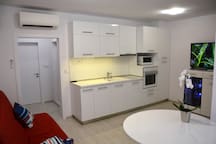 Unbeatable Location: New Lux Apartment Varna beach 8 FlatAway