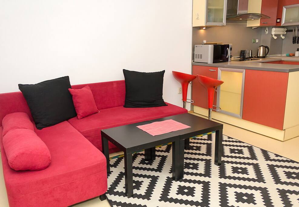 RED Square - Family Apartment in Varna TOP Centre Flataway