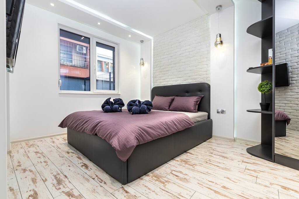 Modern 1BD Flat with a Parking near the city centre FlatAway