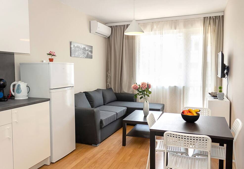 Stylish 1BD apartment with Cozy Balcony in Varna Flataway
