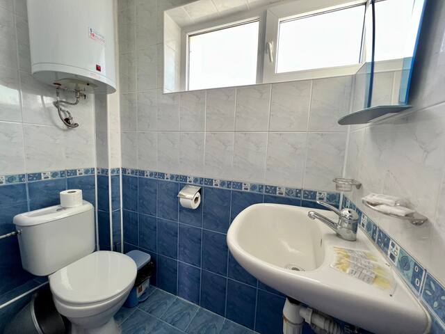 Private 1-BD Apartment with Balcony in Sozopol 5 FlatAway