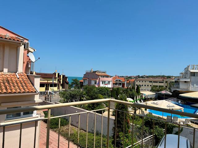 Private 1-BD Apartment with Balcony in Sozopol 15 FlatAway
