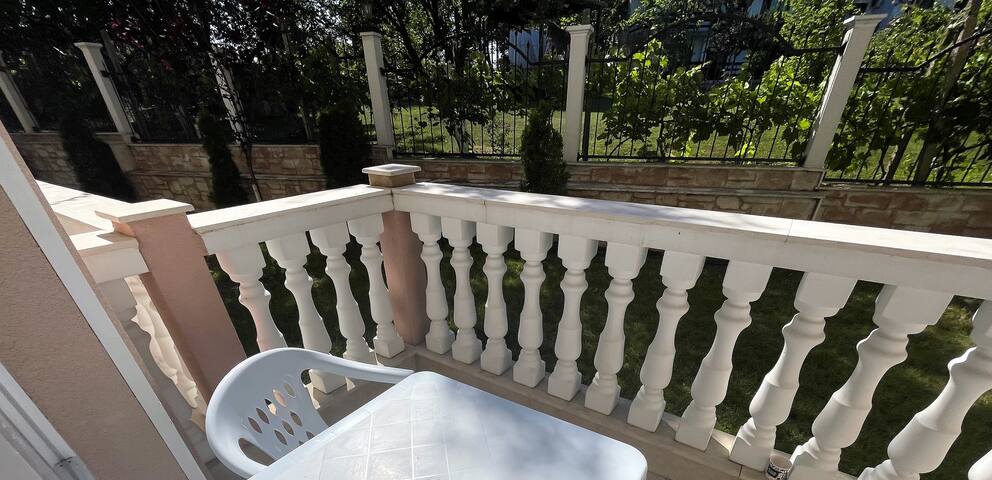 Cozy Elegant Room in Perla Del Mar Complex 5 FlatAway