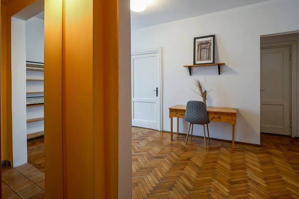 Chic Ultracentral 1 Bedroom Apartment FlatAway