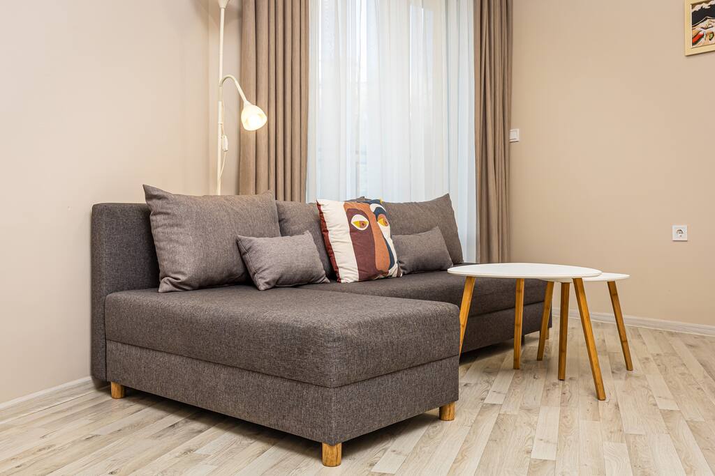 Lovely 1BD Apartment next to University of Plovdiv Flataway