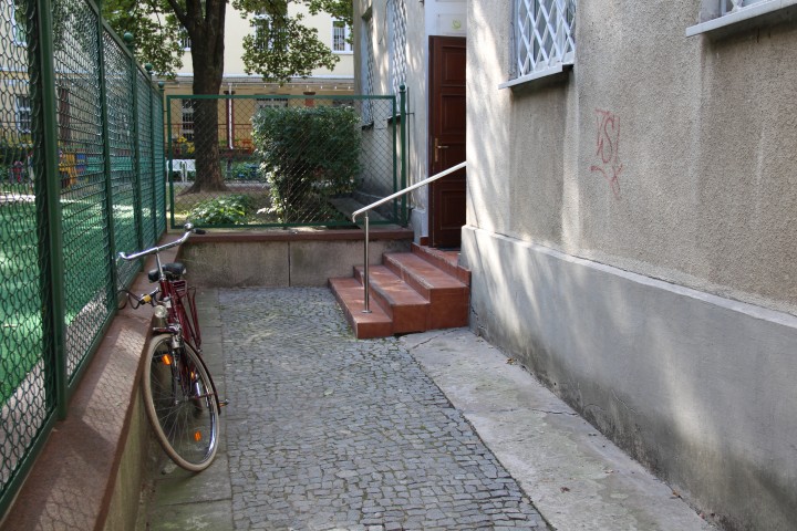 WARSAW NOWY ŚWIAT Comfortable & Quiet Apartment / Chmielna 21 Apartamenty do wynajęcia