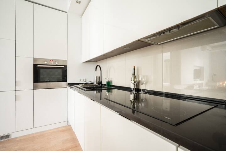 WARSAW DOWNTOWN - Luxurious 2 Bedrooms Apartment 5 Apartments for rent