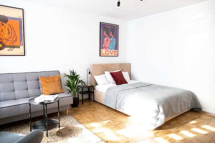 Warsaw Center Well Designed Apartment / Wilcza / Plater street 6 Apartamenty do wynajęcia