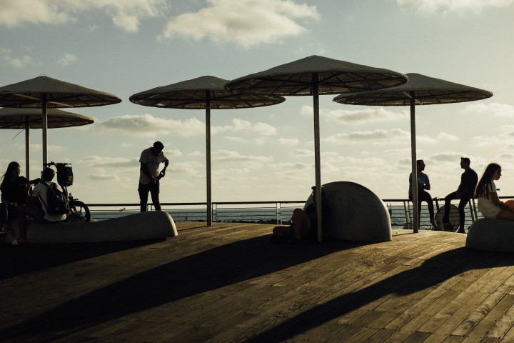Loginn: BeachTime // New Studio // Ben Yehuda Ave⛵ 32 Loginn Autonomous Hotels