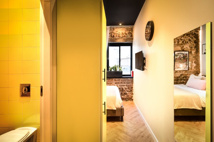 Listing 8 Loginn: Grunge & Urban ✩ All NEW ✩ 1sec > Beach✌️ 6 Loginn Autonomous Hotels