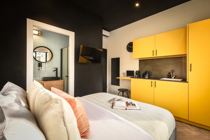 Loginn: Brand NEW Studio ☼ Sun Balcony ☼ 2m>Beach✌️ 4 Loginn Autonomous Hotels
