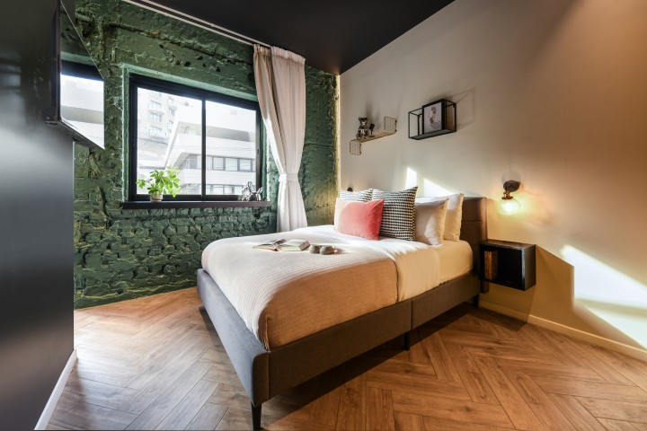 Listing 5 Loginn: Queen Studio ❤ City View Sun Balcony ❤ 1m>Beach ✌️ 3 Loginn Autonomous Hotels