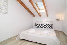 Apartamento en Madrid junto Plaza Mayor, Centro.CJ 19 Batuecas