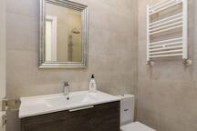 Maravilloso Apartamento de 3 HB, Calle Cabestreros 13 Batuecas