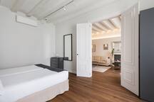 Correos- space & style flat in Born 8 CATERINA