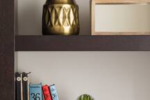Correos- space & style flat in Born 11 CATERINA