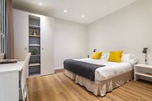 Correos- space & style flat in Born 14 CATERINA