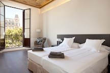 Llotja -Luxury & Art by the harbour 0 CATERINA