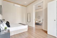 CONDAL-Luxury & Art next to harbour 46 CATERINA