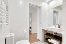 CONDAL-Luxury & Art next to harbour 53 CATERINA