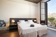 Moll - Art and Luxury in the center of Barcelona 2 CATERINA