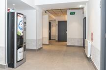 H30 SALCES H4 DOBLE CAMA INDIVIDUAL 6 The Urban Host