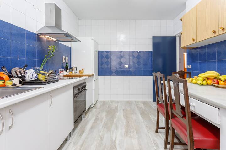 Habitacion urbana con baño privado bonitas vistas y WIFI 9 The Urban Host