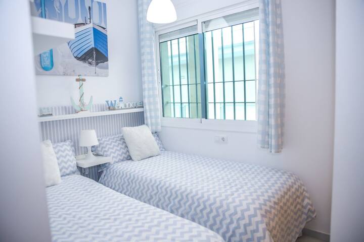 Apartamento del mar - Estupendo piso con terraza en segunda línea 13 Sereno