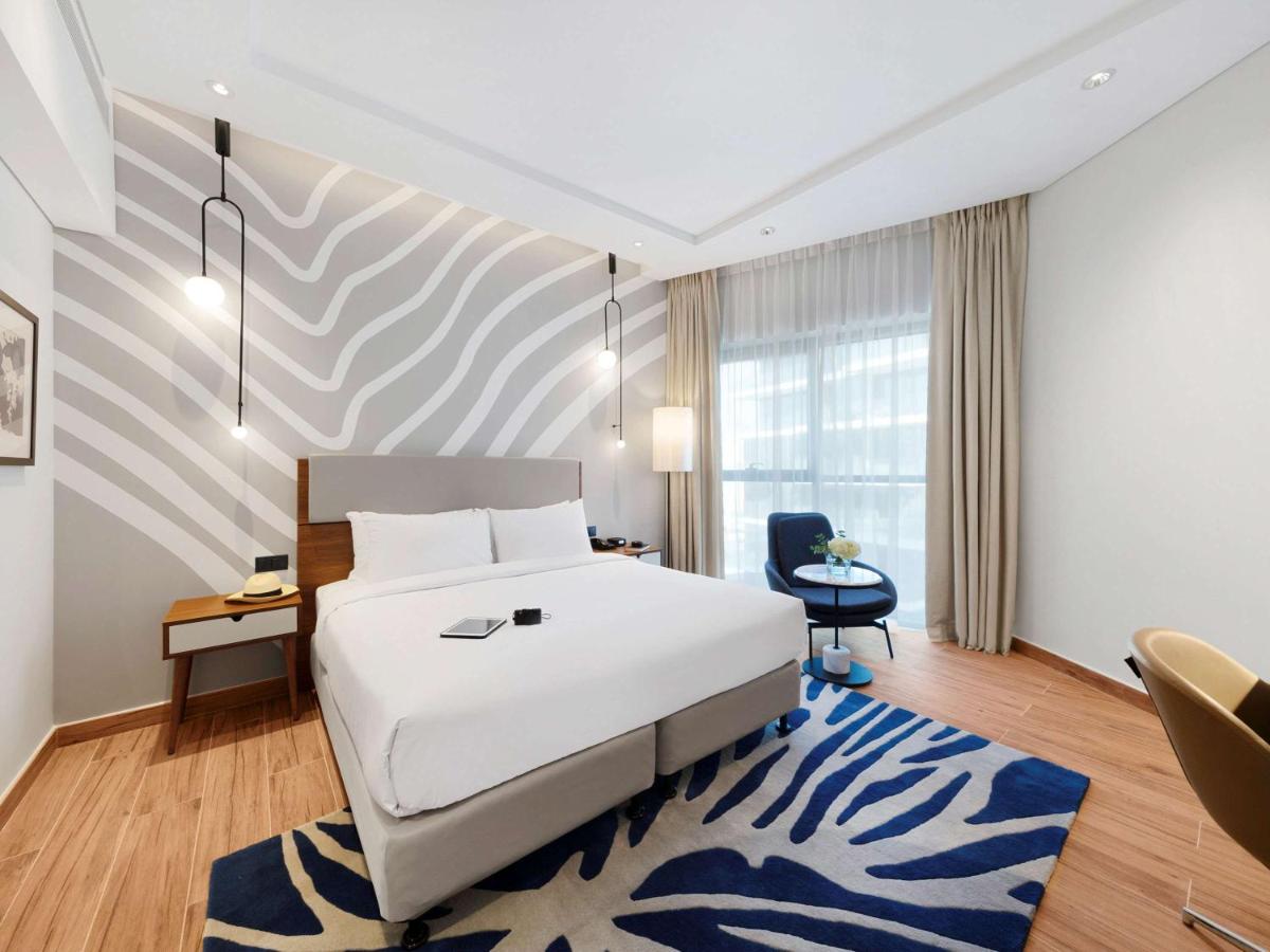 One Bedroom Apartment In Palm Jumeirah By Luxury Bookings AB Luxury Bookings