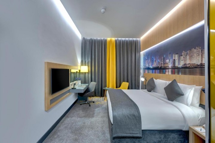 Classic Room Near Al Qouz Cemetery By Luxury Bookings 0 Luxury Bookings