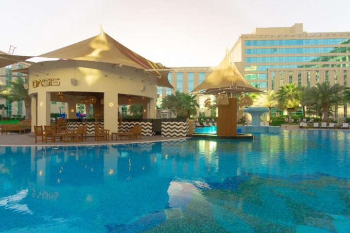 Deluxe Room Near Carrefour Garhoud By Luxury Bookings 7 Luxury Bookings