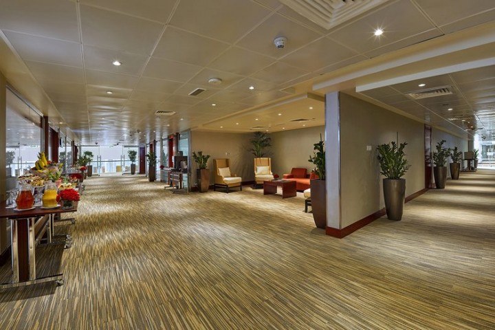 CLUB SUITE NEAR CARREFOUR GARHOUD BY LUXURY BOOKINGS 19 Luxury Bookings