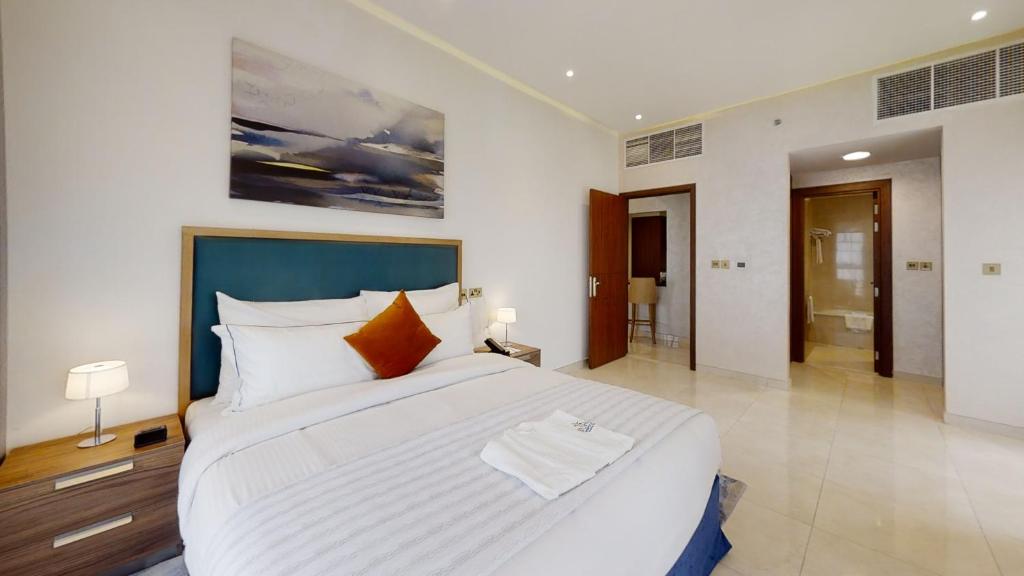 One Bedroom Apartment Near Al Jaddaf Metro By Luxury Bookings AB Luxury Bookings