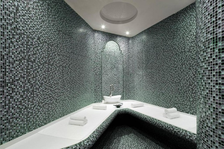 Deluxe Room Room In Jbr By Luxury Bookings 7 Luxury Bookings