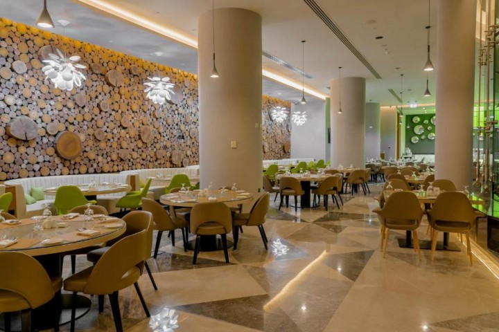Sky Garden Suite Near Green House Shopping Mall By Luxury Bookings 18 Luxury Bookings