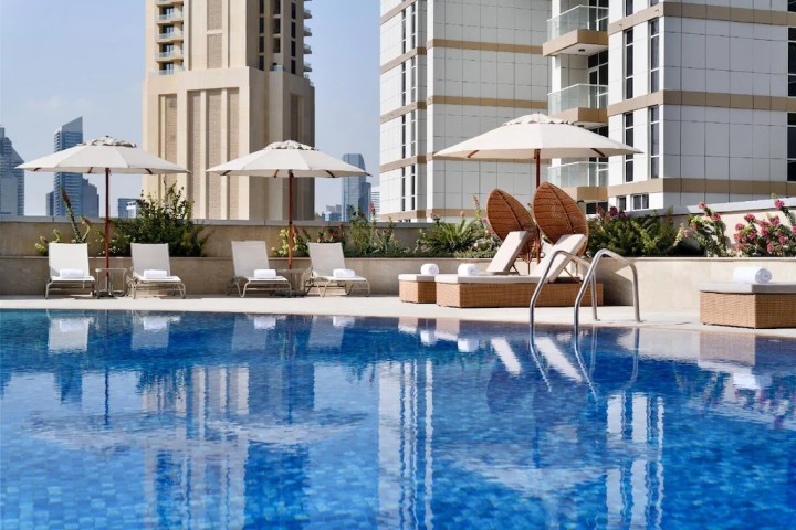 One Bedroom Apartment In Downtown Next To Dubai Mall By Luxury Bookings 3 Luxury Bookings