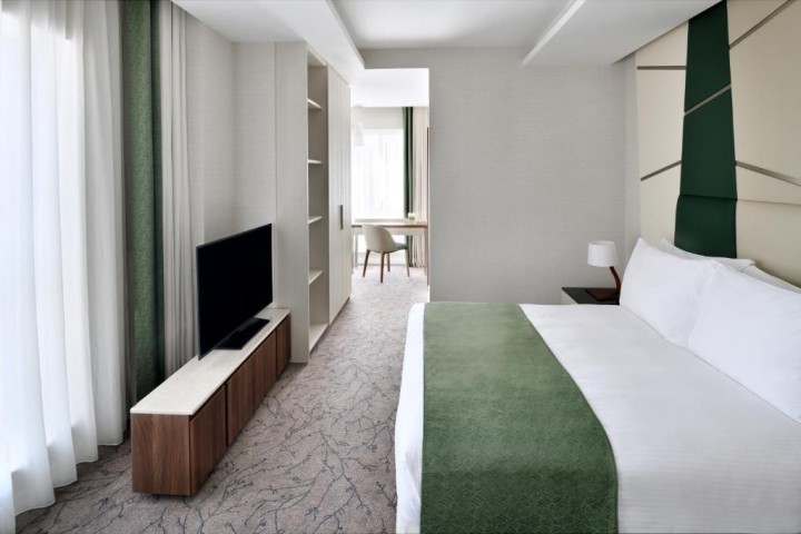 Three Bedroom Apartment In Downtown Next To Dubai Mall By Luxury Bookings 1 Luxury Bookings