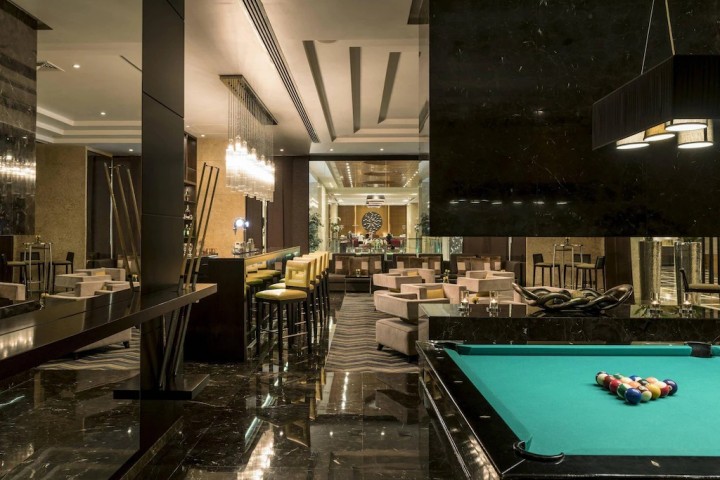 Super Ultra Luxury One Bedroom In Dubai Marina By Luxury Bookings 3 Luxury Bookings