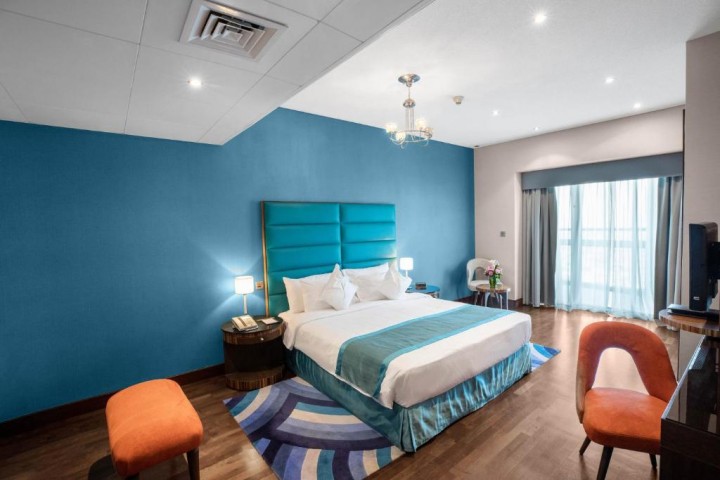 Three Bedroom Apartment Near Business Bay Metro By Luxury Bookings 2 Luxury Bookings