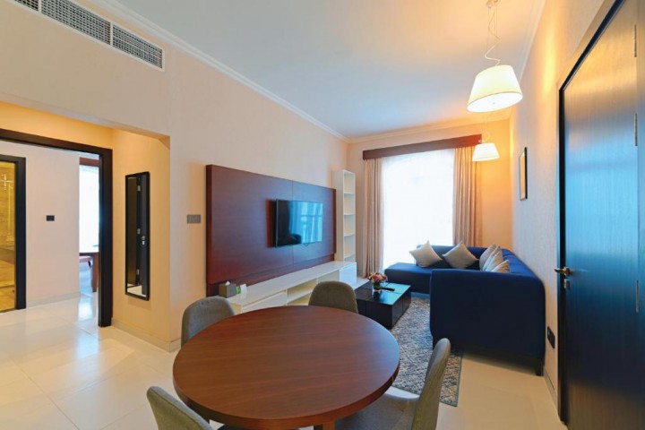 New Executive one Bedroom Suite Near Mashreq Metro By Luxury Bookings 10 Luxury Bookings