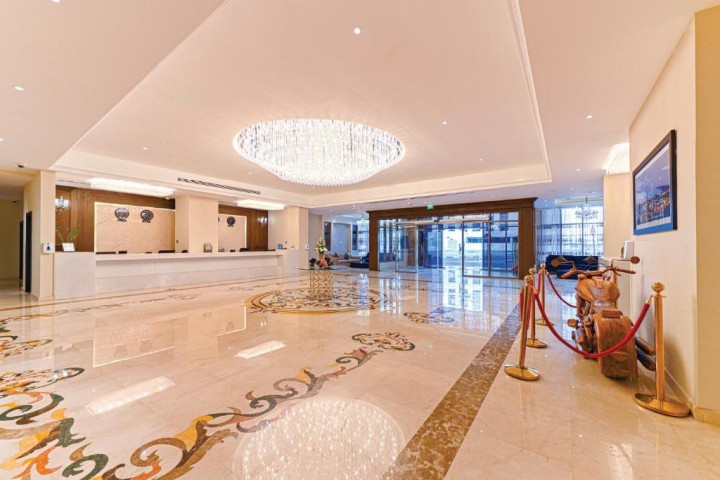 New Executive one Bedroom Suite Near Mashreq Metro By Luxury Bookings 15 Luxury Bookings