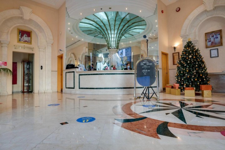 Junior Suite Room Near LULU Express By Luxury Bookings 18 Luxury Bookings