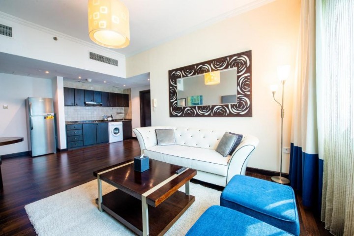 One Bedroom Apartment Near Internet Metro By Luxury Bookings 21 Luxury Bookings