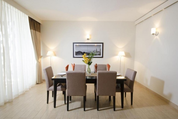 One Bedroom Apartment Near Wtc Metro By Luxury Bookings 3 Luxury Bookings