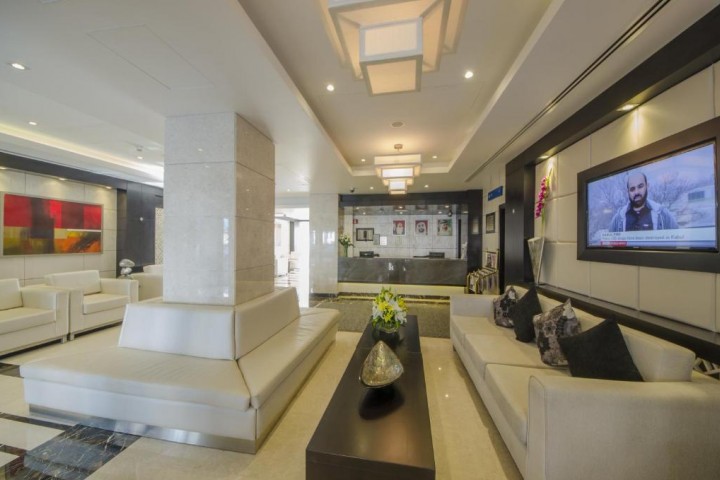 One Bedroom Apartment Near Wtc Metro By Luxury Bookings 20 Luxury Bookings
